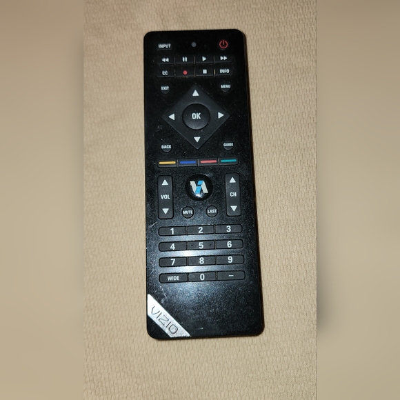 ORIGINAL OEM VIZIO VR17 TV Remote Control - Picture 1 of 3